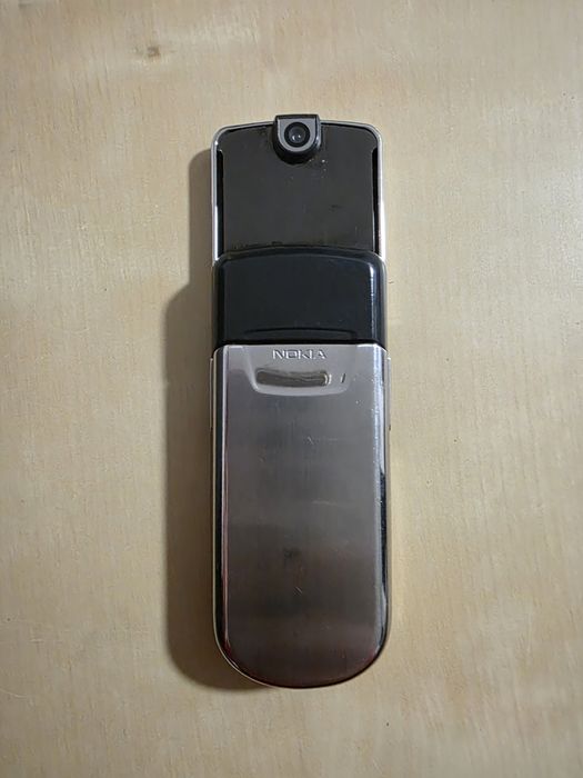 Nokia 8800 Clasic full