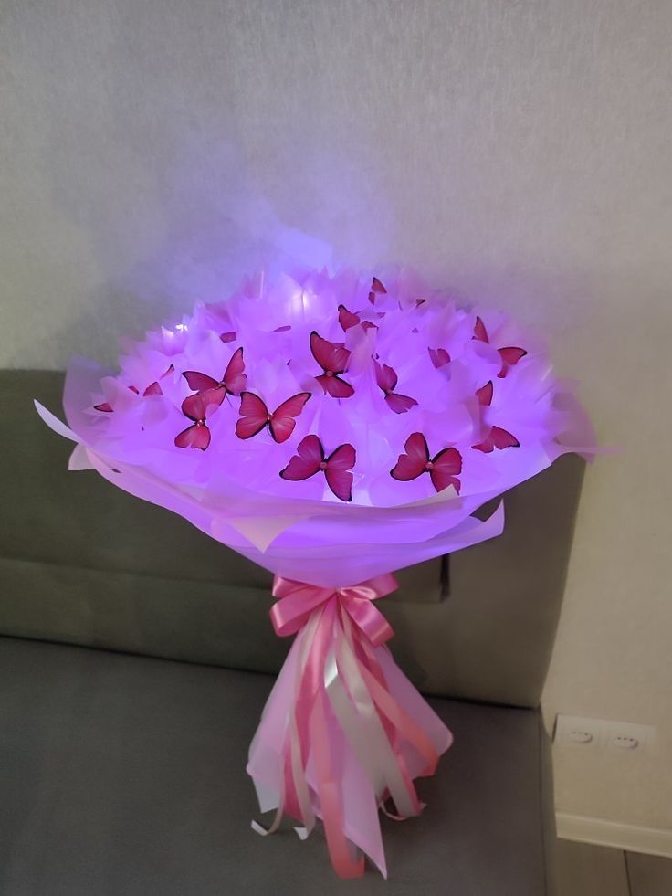 Светящиеся букеты,Тюльпаны Розы Бабочеки