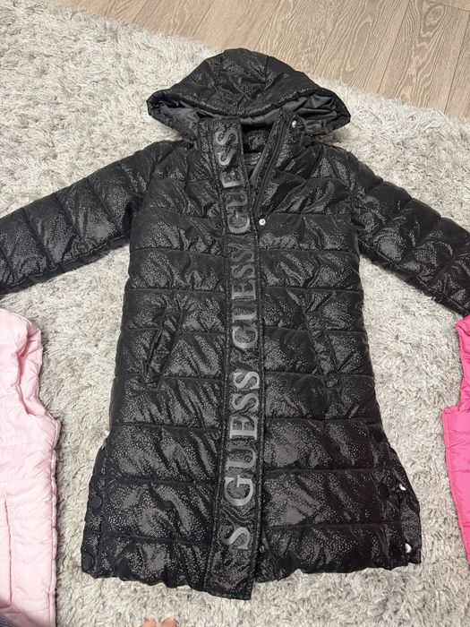 Guess Яке + 2 елека Guess за 6г