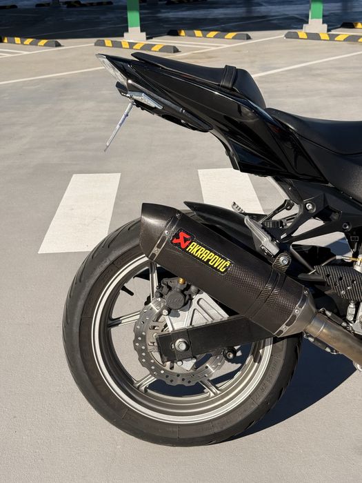 Kawasaki Z750 Akrapovic Full