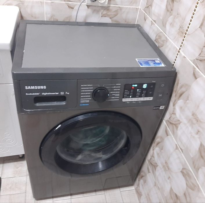 Продам стиральную машину Samsung 7 кг