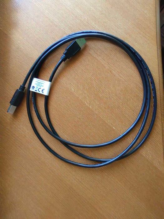 Продавам китарен процесор Boss GX-100 + подаръци