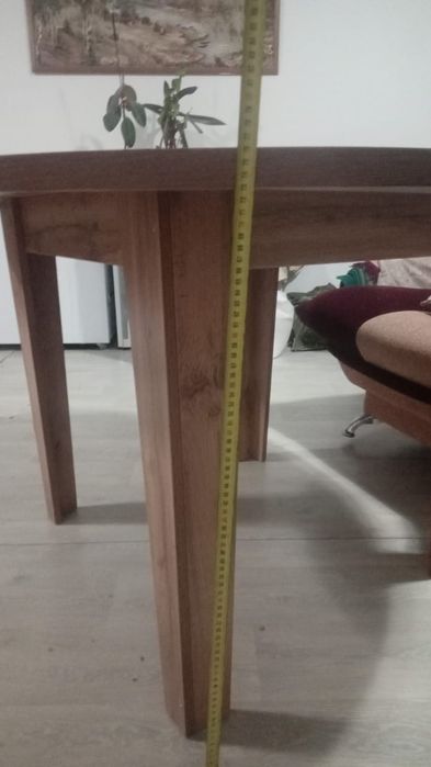 Стол-12000тг, коляска -12000тг,бала сумкасы-10000тг