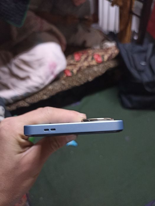 Poco c 71 kar dak yangi orginal quvvatlagich xotira 128 aybi yoʻq