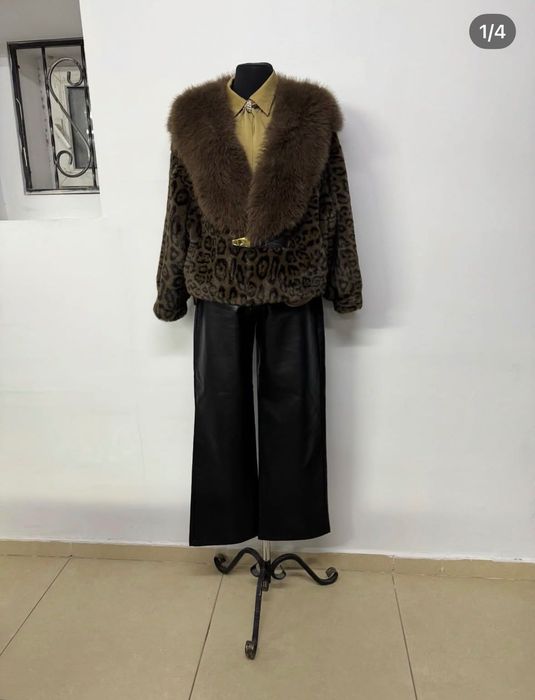 Продам женскую зимнюю куртку пуховик экошубку дубленку