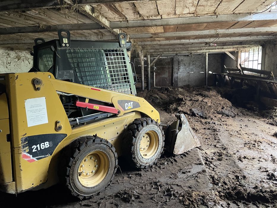 Inchiriez utilaje,miniincarcator bobcat,miniexcavator,basculanta