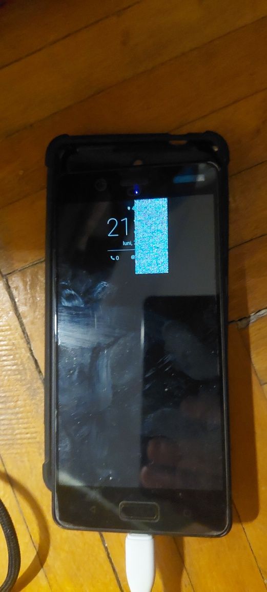 Telefon Nokia 8 .