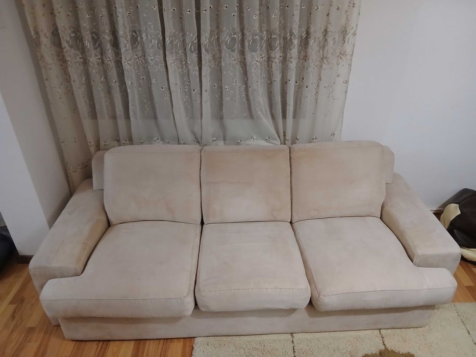 Canapea extensibilă +Fotoliu