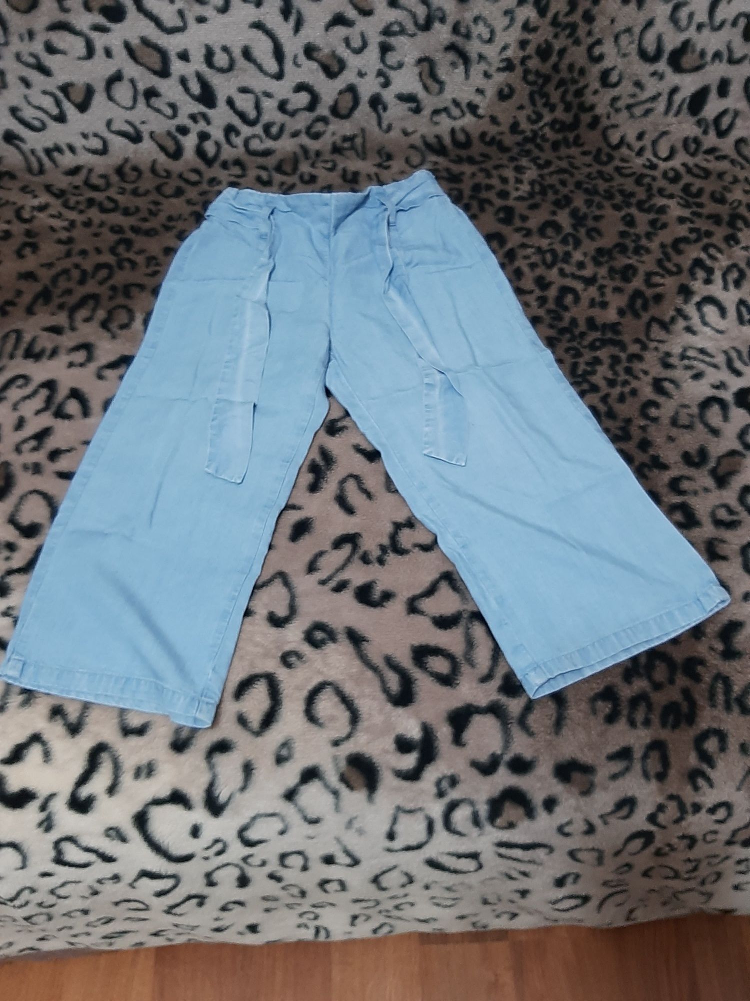 Pantaloni denim fete,marca H&M,  marimea 104cm