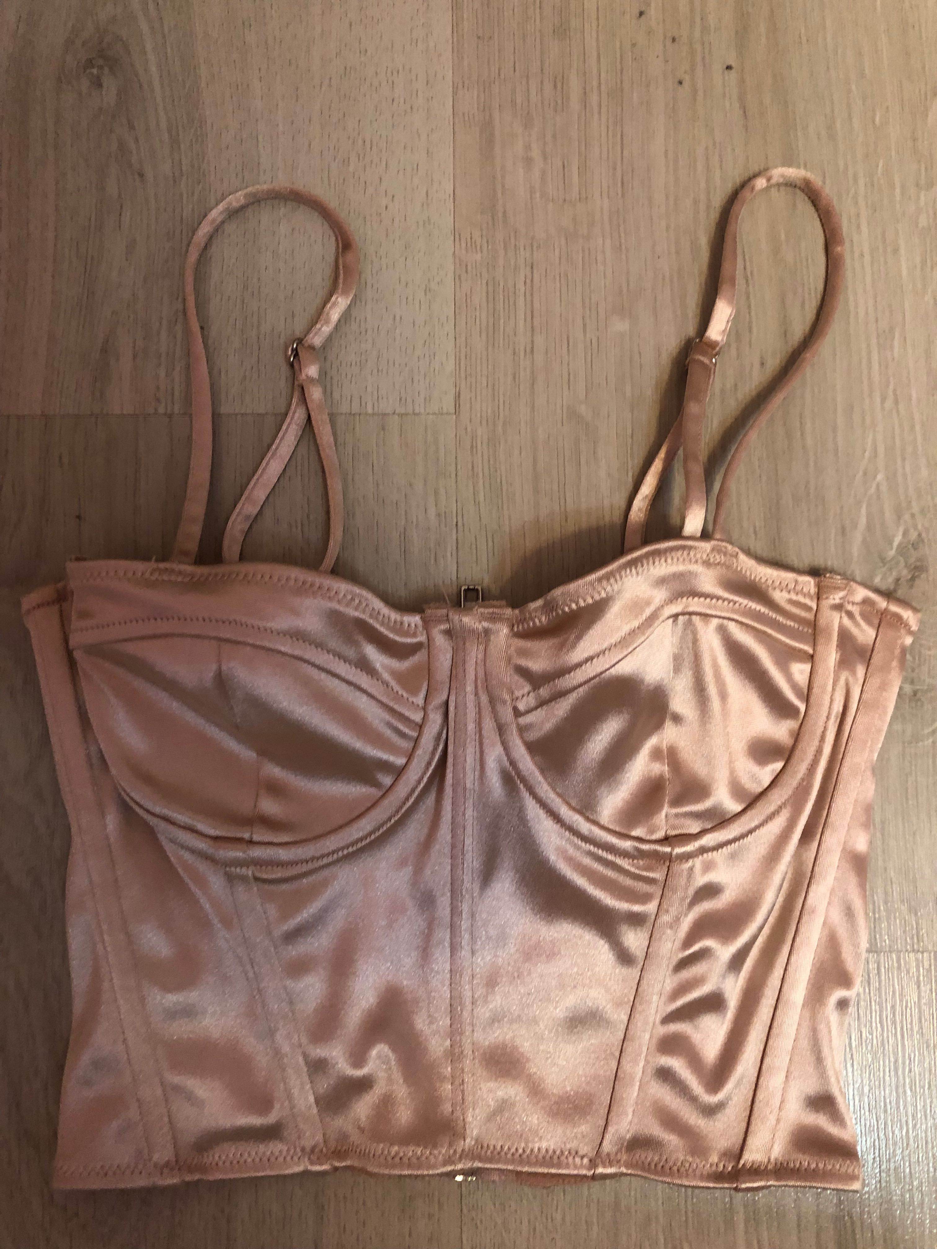 Top din satin tip corset H&M