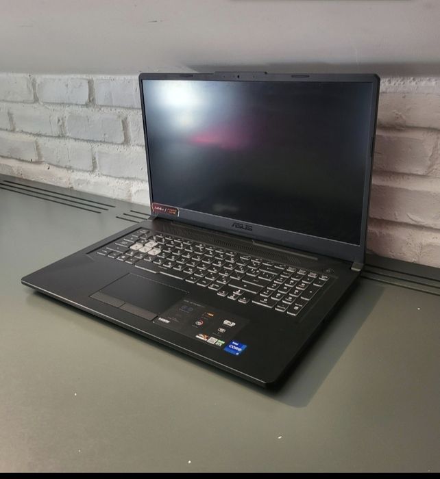 ASUS TUF Gaming- геймърски лаптоп