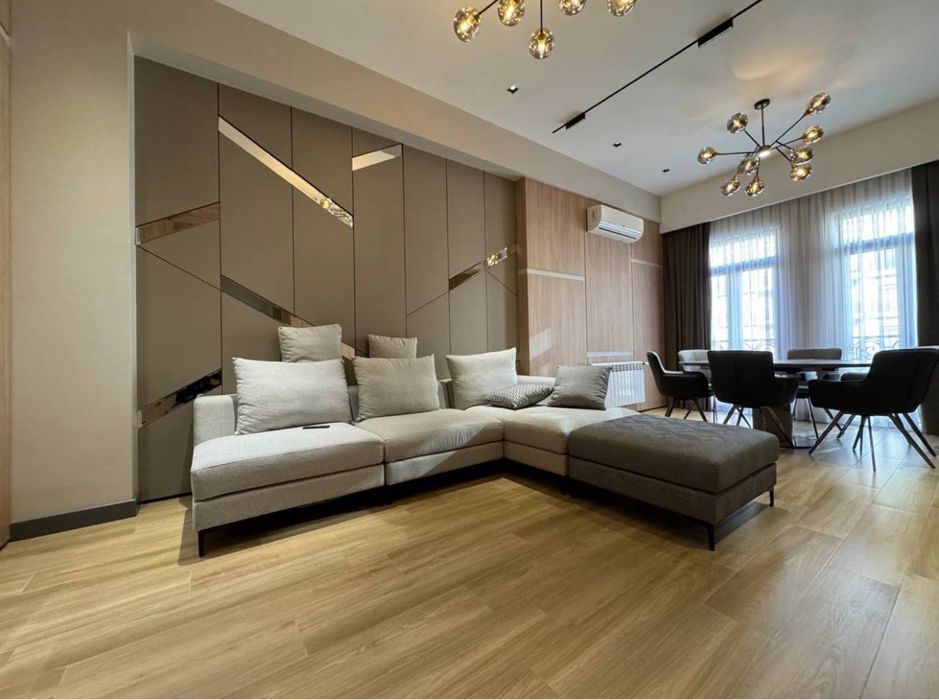 Жк Ташкент Сити! Сдается 2х-ком квартира! В элит комплексе!