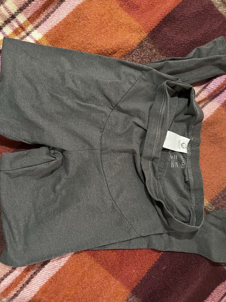 Дънки за бременни  H&M