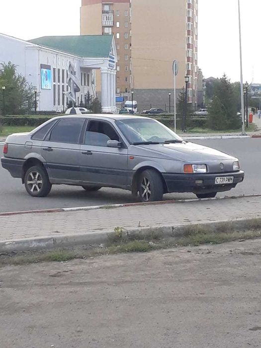 Volkswagen Passat B3, 1993 г. — родная покраска, немецкая. пассат б3