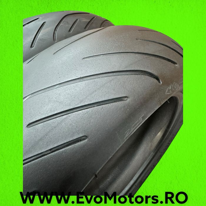 Set Anvelope Moto 120 70 17 si 190 55 17 Michelin Power3 Cauciuc Set12