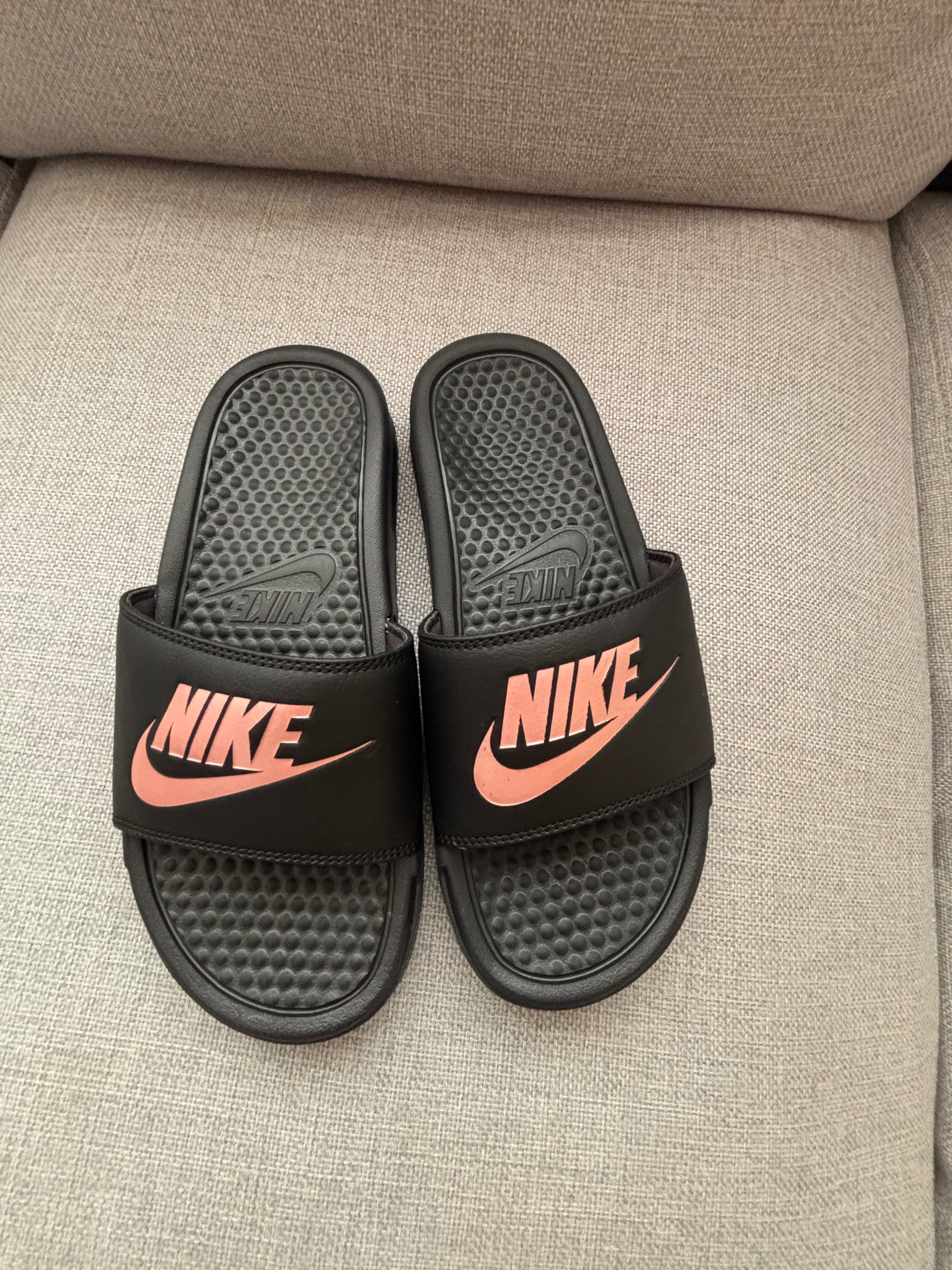 Дамски чехли nike