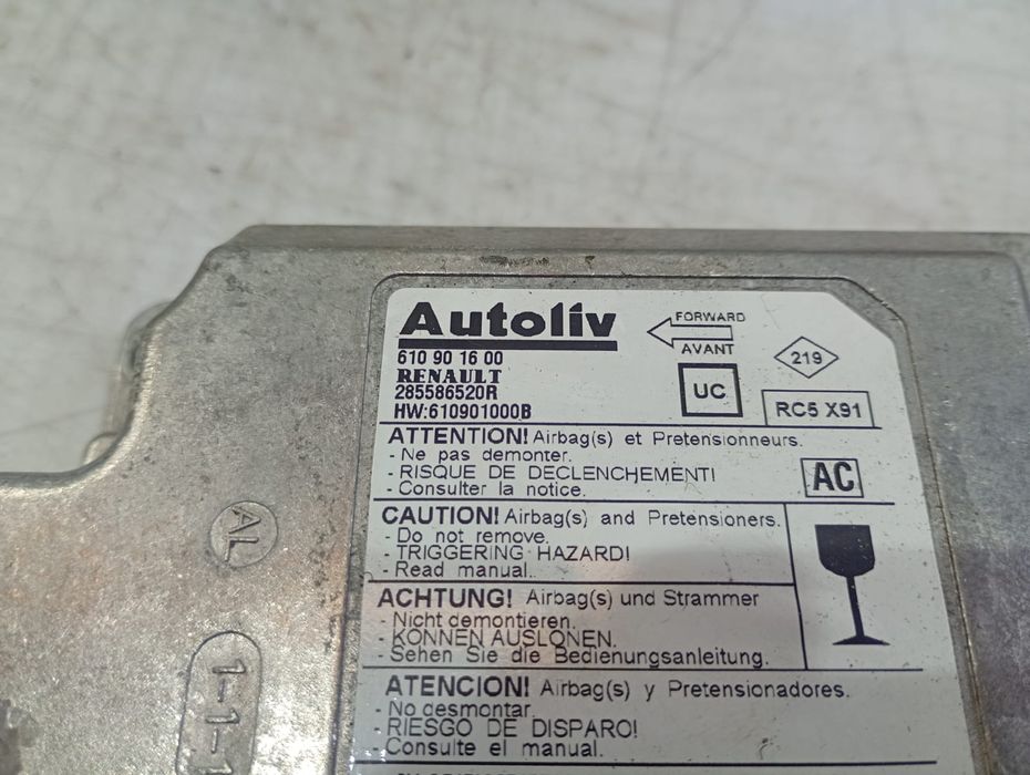 Calculator airbag Renault Laguna 3 (facelift) (2011 - 2015)M9R854