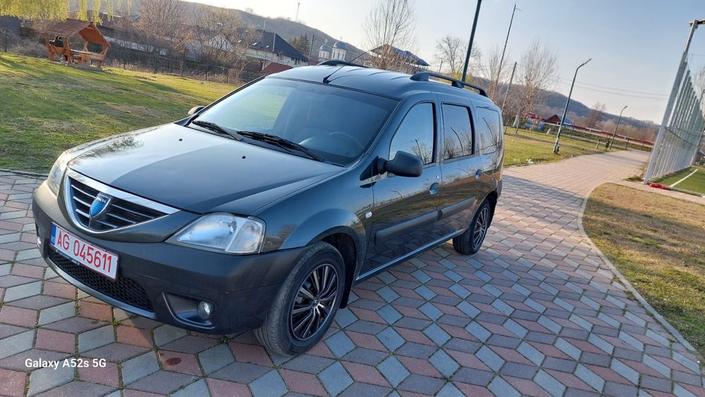 Vând Dacia Logan MCV 1.5dci