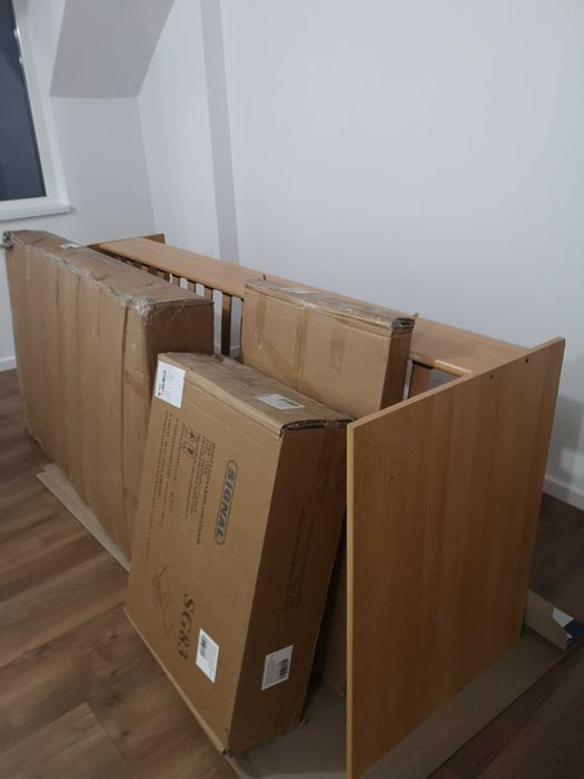 Masa extensibila din MDF si Sticla - Produs NOU Somproduct