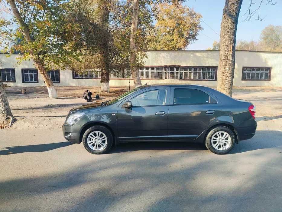 Продам свой  Chevrolet Cobalt 2024 / 30.000 (Propan )