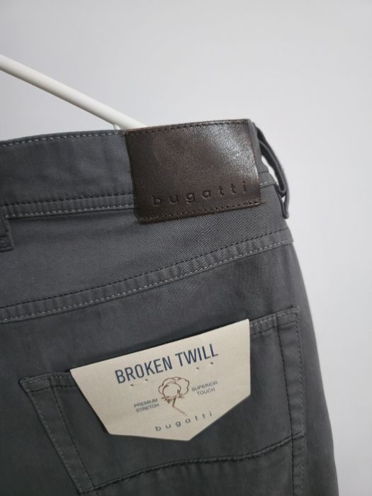 Blugi Bugatti Marimea M Noi