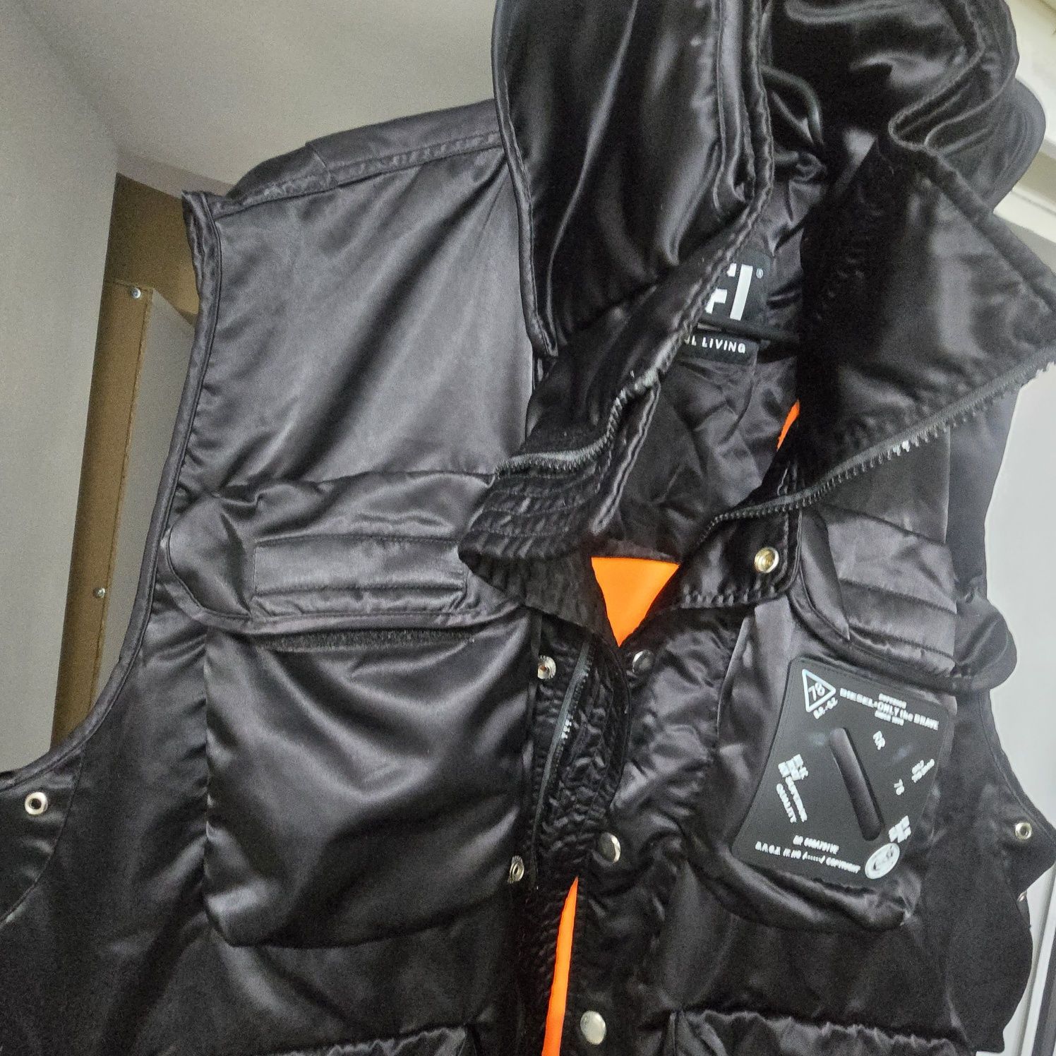 Елек Diesel J-Tyler, L