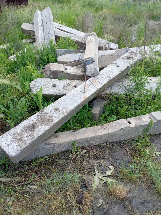 Железо бетонные шпалы