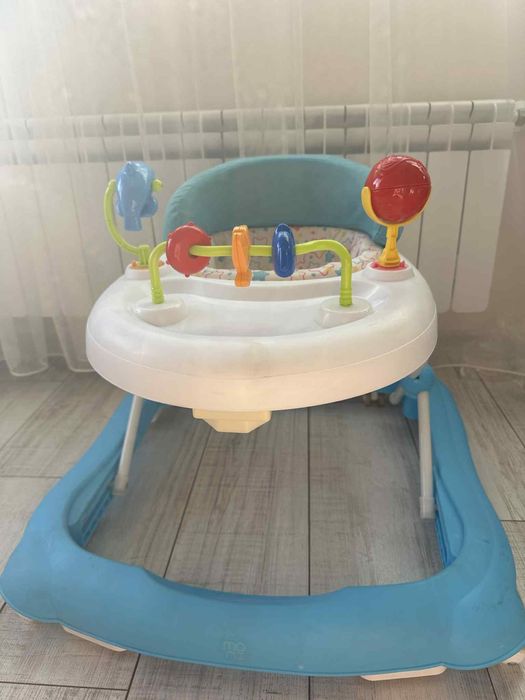 Проходилка за момче MONI