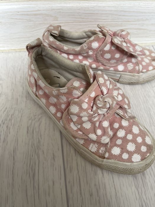 Детская обувь на 3-4 годика