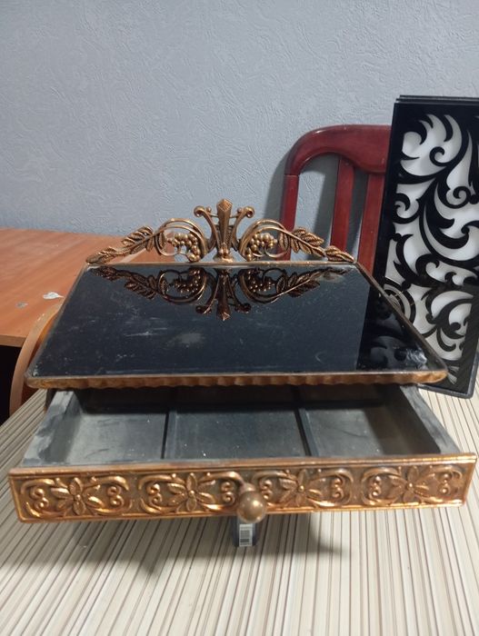 Полочка советская под телефон или документы