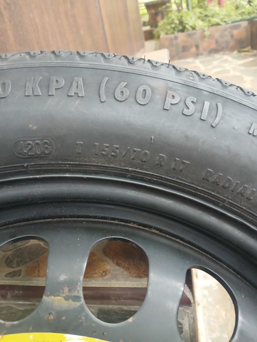 Резервна гума от Mercedes E class W211