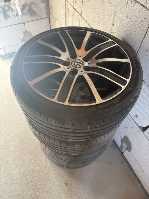 Jante VW pe 18 cu anvelope  stare foarte buna