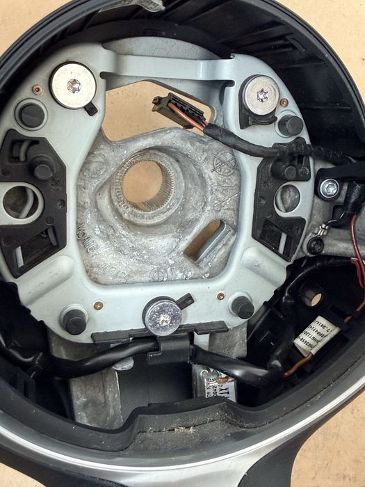 M волан бмв bmw f01 f02 f06 f07 f10 f11 f12 f13