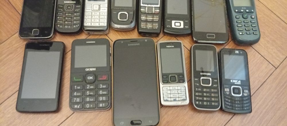 Lot 14 telefoane mobile vechi