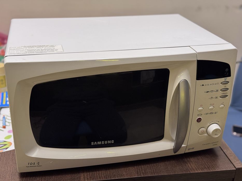 Микровълнова Фурна Samsung CE287DN