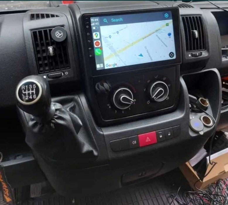 Navigatie 9" si 10" GPS Android 2DIN Wifi Bluetooth USB 1/2/4GB