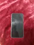 Iphone 11 xotira 64GB rangi oq