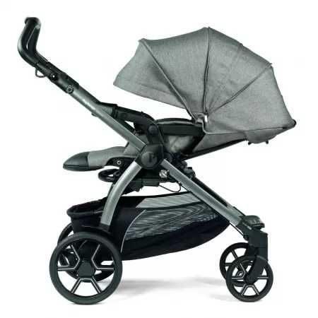 Vând sistem cărucior 3 in 1 Peg Perego