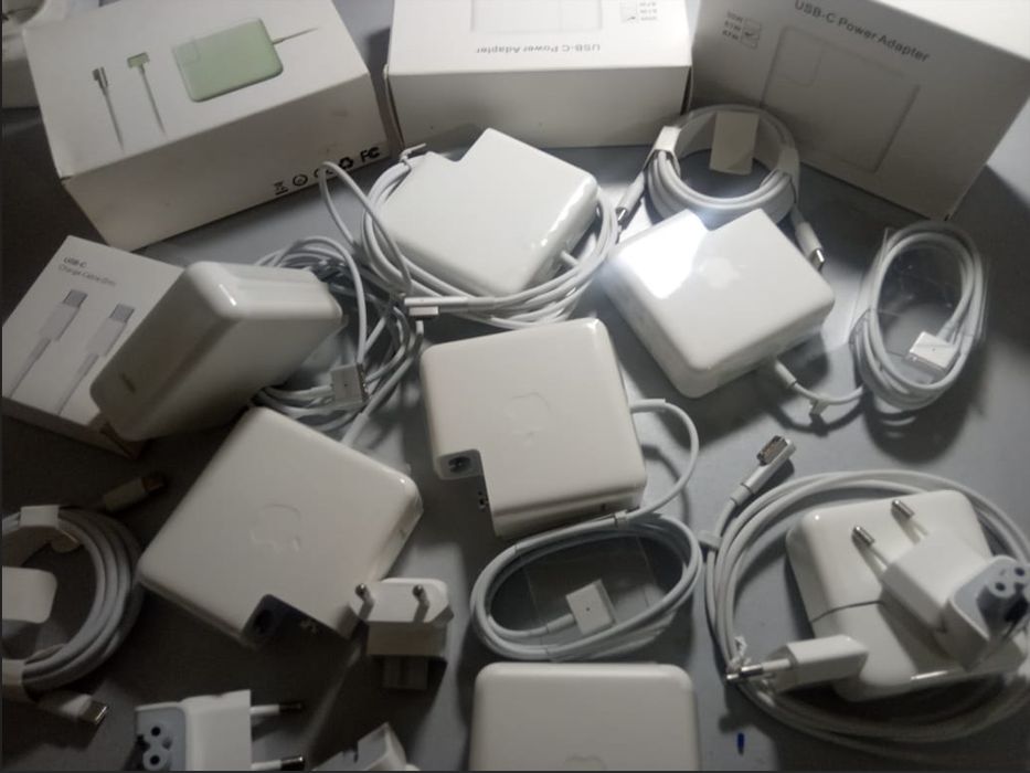 для ноутбука макбука 45w - зарядка, блок питания.