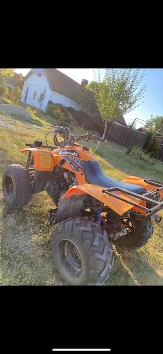 Atv Kawasachi 600 , patru pistoane