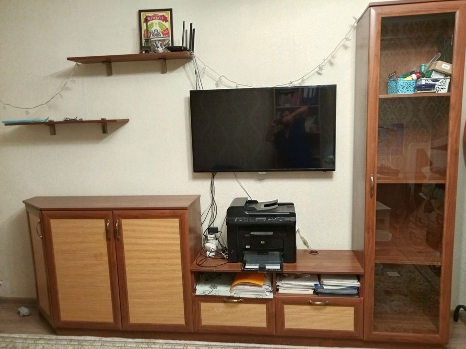 Стенка-горка для зала