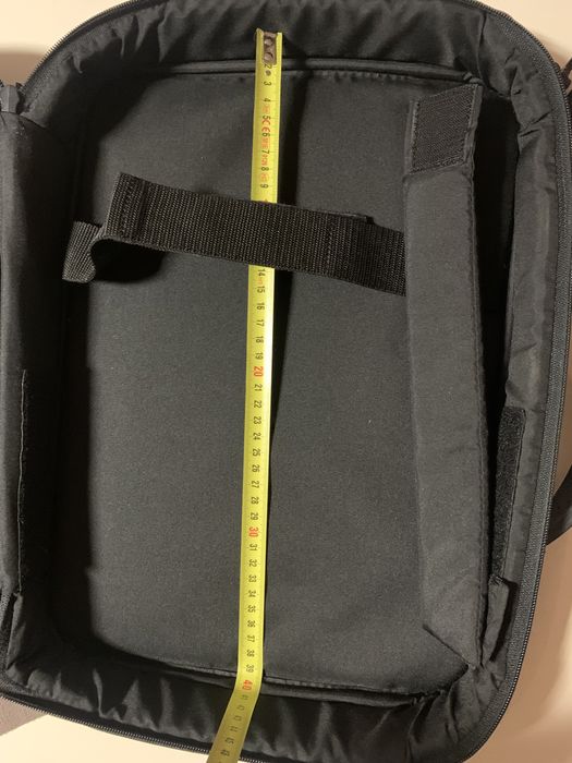 Geanta laptop Samsonite- stare estetica excelenta