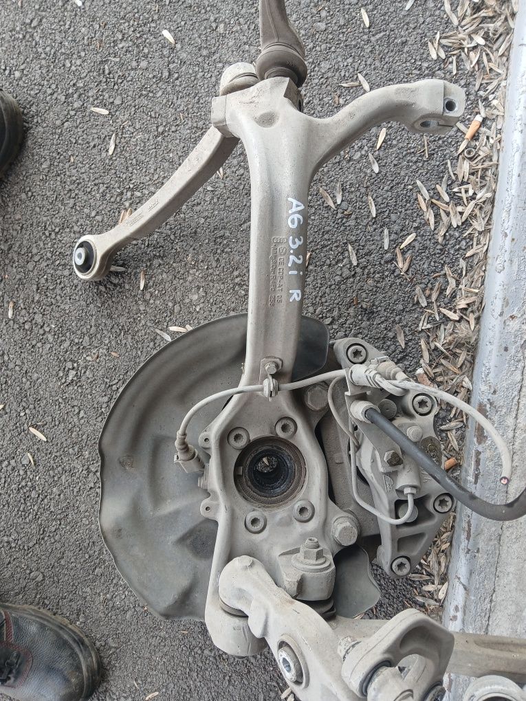 Десен шенкел Audi A6