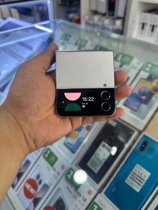 Samsung Z flip 4