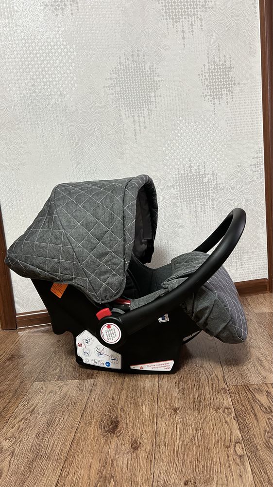 Продается коляска 3 в 1