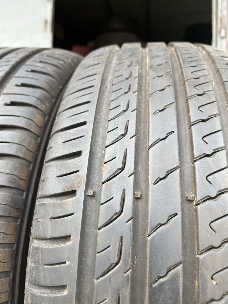 2 бр. летни гуми 195/55/16 Barum DOT 0823 7 mm