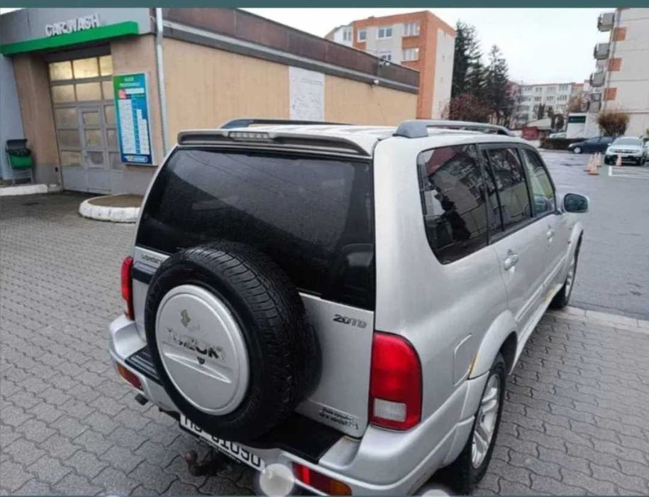 Dezmembrez Suzuki Grand Vitara XL7