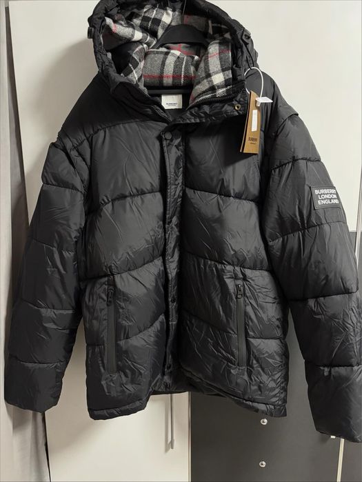 Burberry зимно яке/елек