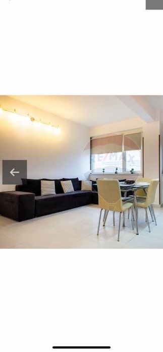 Inchiriez penthouse Ared Ua