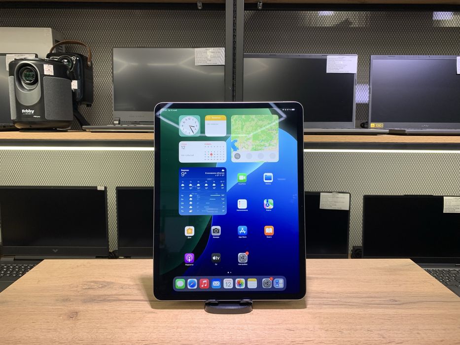 iPad Air 13-inch, M3, 256 GB, Wi-Fi, АКБ100%, Space Gray, 1046/A10